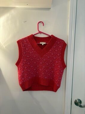 Red Patterned V-Neck Sweater Vest - Women